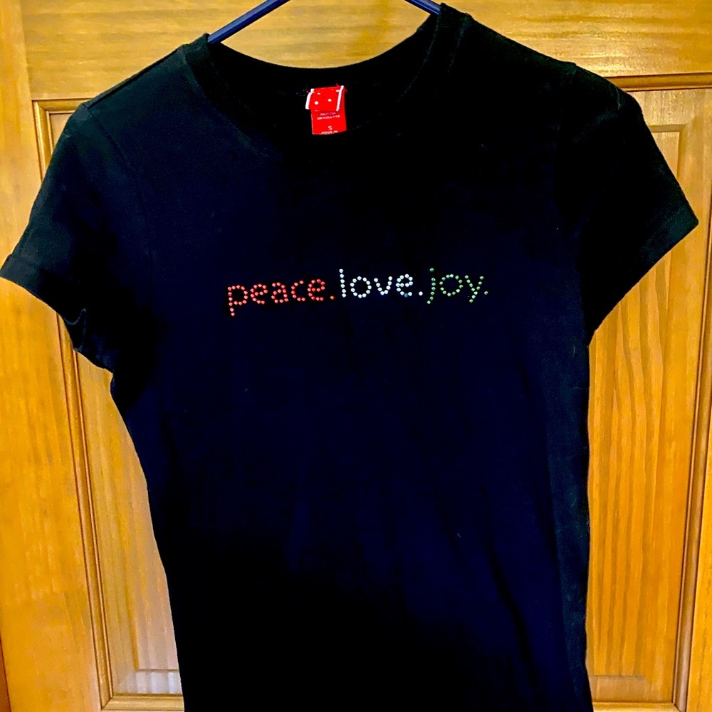 Peace, Love, Joy Holiday Tee, size Small